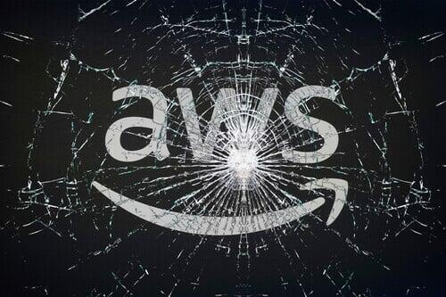 Caída Global de AWS: ¿Cómo Afecta a las Empresas y Qué Podemos Aprender de Esto?